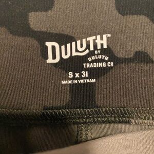 Duluth Camouflage Pants Leggings Like new!
